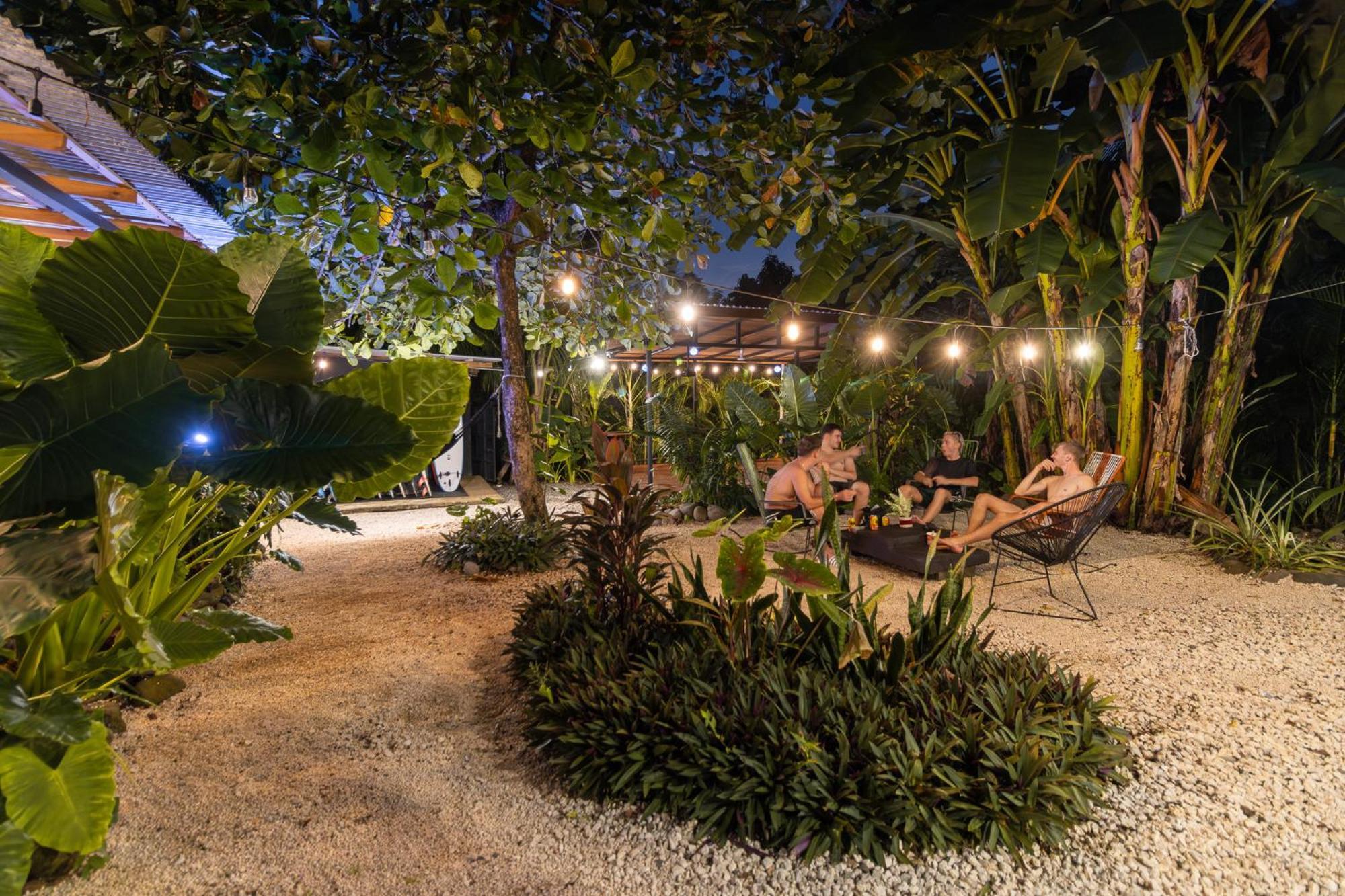 Akih Pods Hostel Playa Santa Teresa  Bagian luar foto